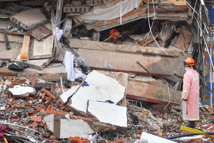 在建楼房倒塌致11死,在建楼房倒塌事件